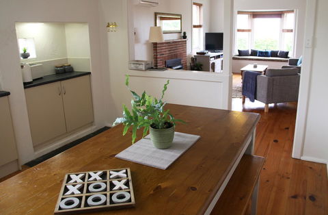 Grace Cottage - ACT Tourism 7