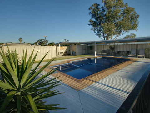 DBJ Holiday Units - ACT Tourism 2