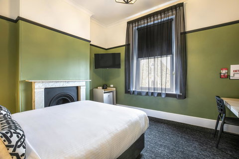 Nightcap At Exeter Hotel - ACT Tourism 18