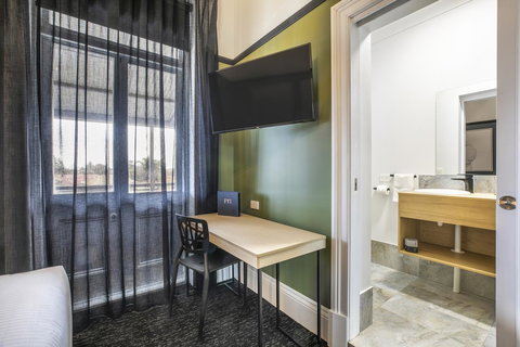 Nightcap At Exeter Hotel - ACT Tourism 25