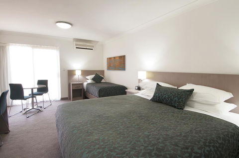 Loxton Community Hotel Motel - ACT Tourism 8
