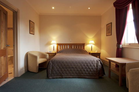 Loxton Community Hotel Motel - ACT Tourism 24