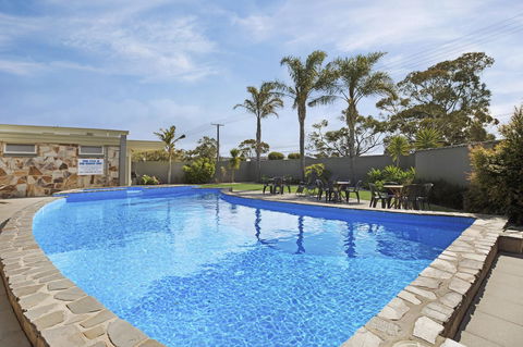 Adelaide Road Motor Lodge - ACT Tourism 0