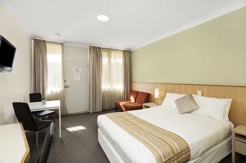Adelaide Road Motor Lodge - ACT Tourism 17