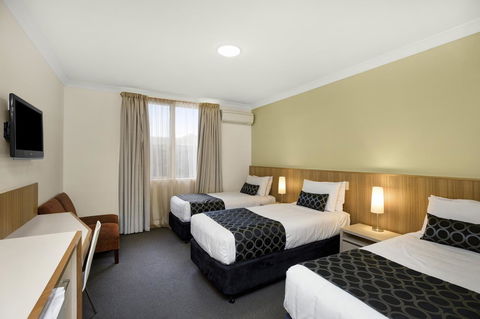 Adelaide Road Motor Lodge - ACT Tourism 12