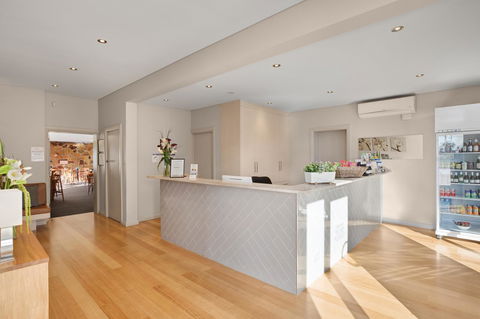 Adelaide Road Motor Lodge - ACT Tourism 3