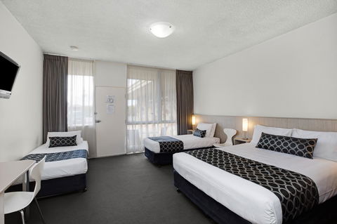 Adelaide Road Motor Lodge - ACT Tourism 22
