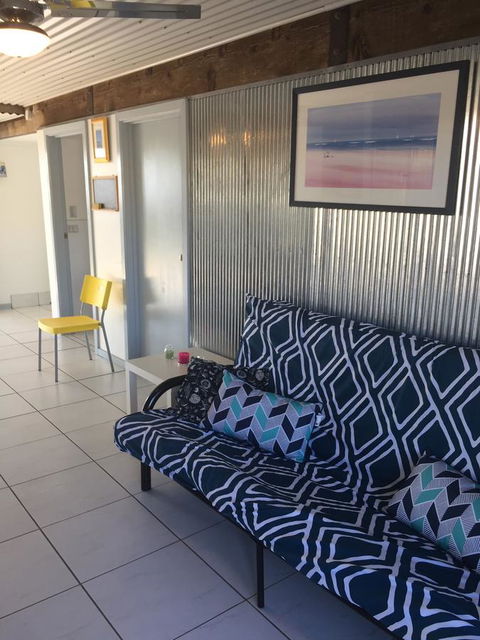 SHAKIN' SHACK - ACT Tourism 10