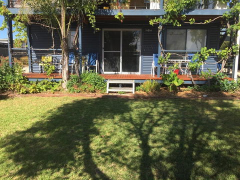 SHAKIN' SHACK - ACT Tourism 1