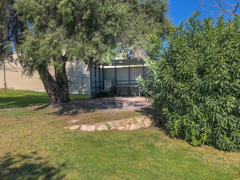 Beachview - ACT Tourism 29