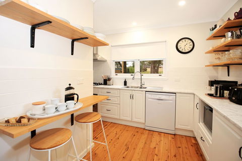 Hudson Bay @ Basin View-Pet Friendly-15 Mins To Hyams Beach - ACT Tourism 5