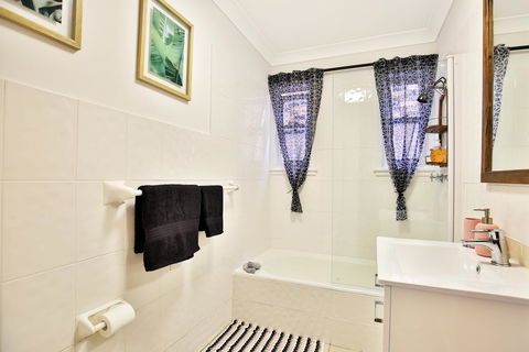 Hudson Bay @ Basin View-Pet Friendly-15 Mins To Hyams Beach - ACT Tourism 25