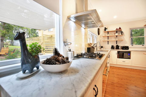 Hudson Bay @ Basin View-Pet Friendly-15 Mins To Hyams Beach - ACT Tourism 6