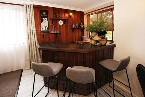 Hudson Bay @ Basin View-Pet Friendly-15 Mins To Hyams Beach - ACT Tourism 15