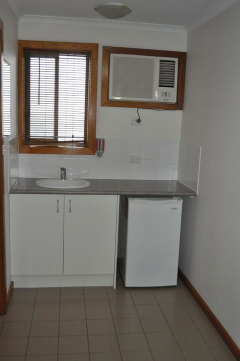 Keith Motor Inn - ACT Tourism 17
