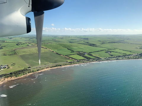 Hilton Beachfront Motel - ACT Tourism 9