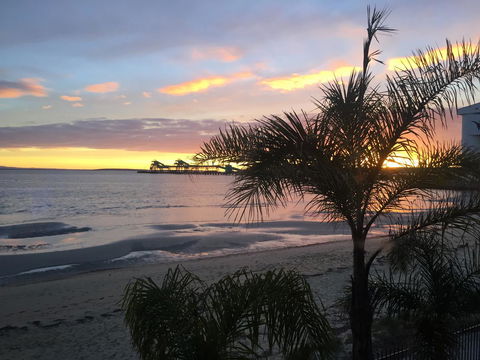 Hilton Beachfront Motel - ACT Tourism 28