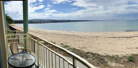 Hilton Beachfront Motel - ACT Tourism 32