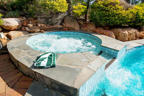 Clare Country Club - ACT Tourism 5