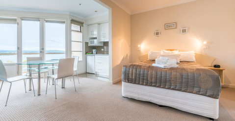 The Bluff Resort Apartments - ACT Tourism 8