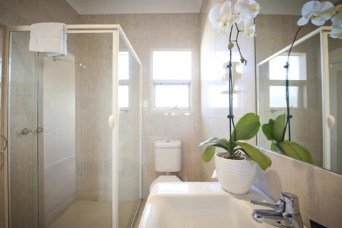 The Bluff Resort Apartments - ACT Tourism 33