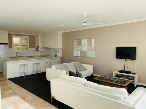 The Bluff Resort Apartments - ACT Tourism 6