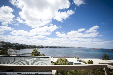 The Bluff Resort Apartments - ACT Tourism 39