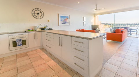 The Bluff Resort Apartments - ACT Tourism 17