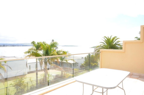 The Bluff Resort Apartments - ACT Tourism 27