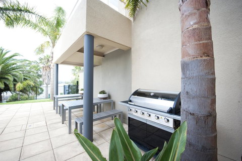 The Bluff Resort Apartments - ACT Tourism 34