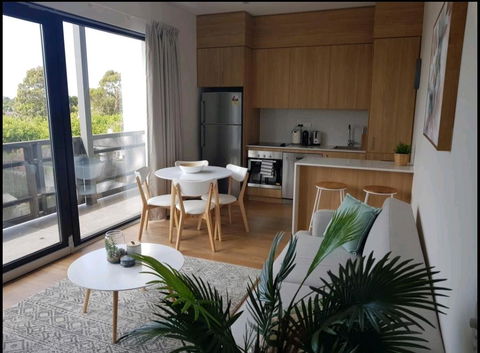 Wisteria Apartments - ACT Tourism 3