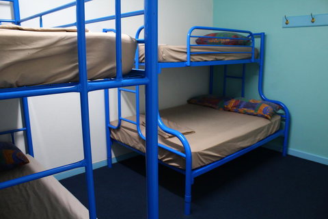 My Place & Adelaide Backpackers Hostel - ACT Tourism 10