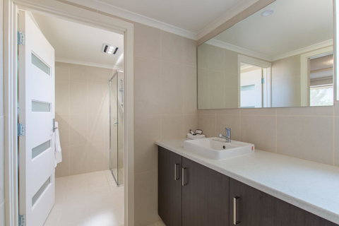 Mick O\'Sheas - ACT Tourism 28