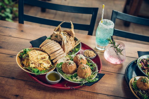 Mick O\'Sheas - ACT Tourism 10