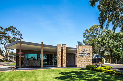 Barossa Weintal Hotel - ACT Tourism 0