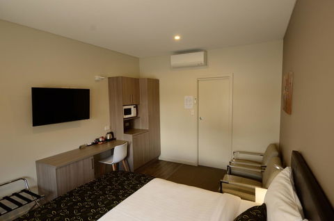 105 On The Park - ACT Tourism 14