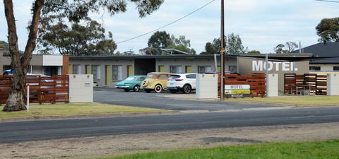 105 On The Park - ACT Tourism 0