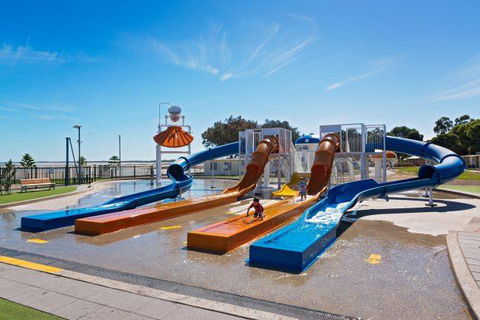 Dells Seaside Escape Moonta Bay - ACT Tourism 2