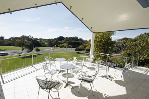 Robetown Motor Inn & Apartments - ACT Tourism 3