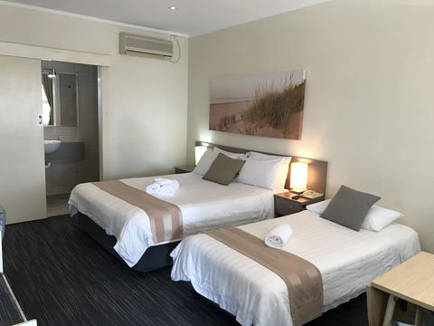 Robetown Motor Inn & Apartments - ACT Tourism 32