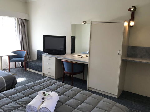Robetown Motor Inn & Apartments - ACT Tourism 31