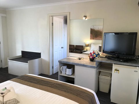 Robetown Motor Inn & Apartments - ACT Tourism 15