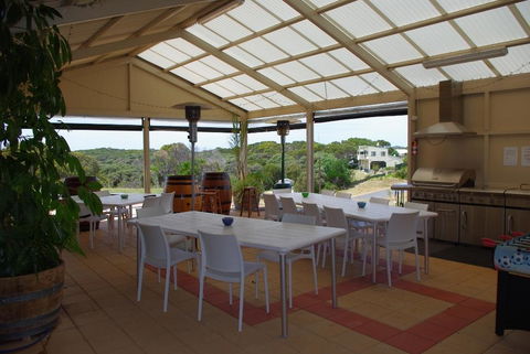 Lakeview Motel And Apartments - ACT Tourism 26