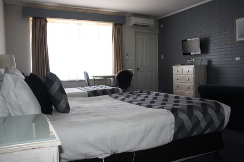 Lakeview Motel And Apartments - ACT Tourism 15