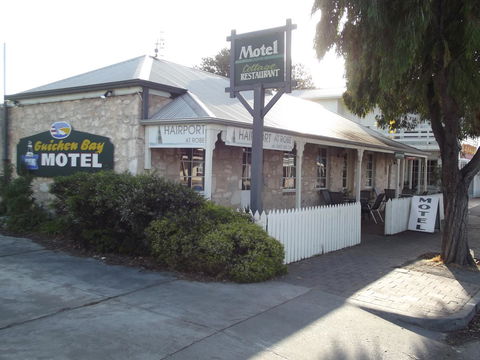 Guichen Bay Motel - ACT Tourism 0