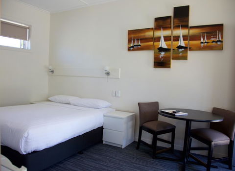 Guichen Bay Motel - ACT Tourism 6