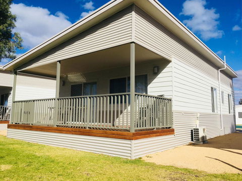 Echo Holiday Parks - Waikerie - ACT Tourism 11
