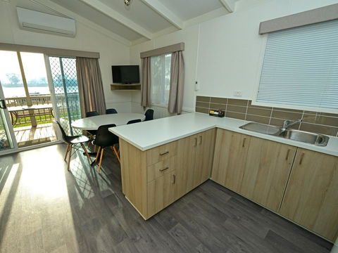 Echo Holiday Parks - Waikerie - ACT Tourism 22