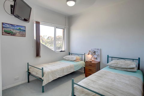 Bay Bliss - ACT Tourism 10