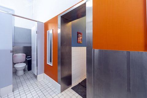Tequila Sunrise Hostel Adelaide - ACT Tourism 8